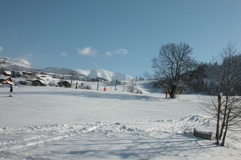 Ski au chalet monte-pente